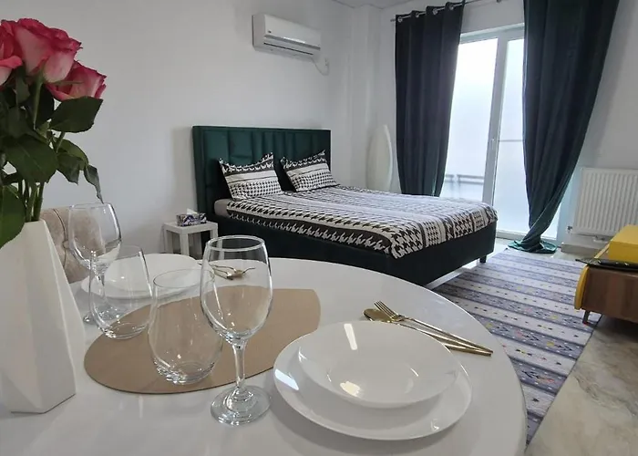 Marble Apartment Bucharest